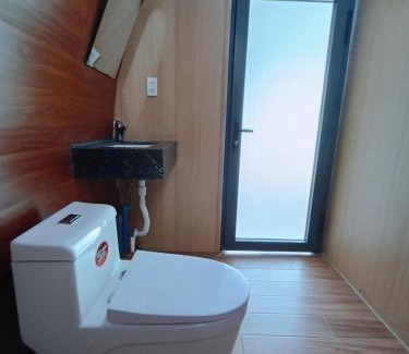 Suoi Nuoc Beach Ski Chalet | Sea Breezes-Gió Biển Bungalows