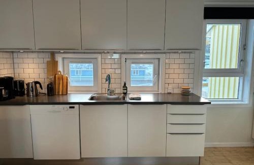 Ilulissat House | Sea & City view Guesthouse