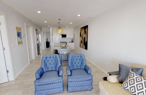 Surfside Beach Condo | Sea Cloister II in Surfside Beach. 3 bedroom condo/end unit/large porch