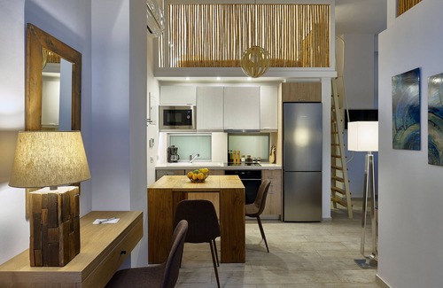 Koutsouras Condo | Sea-front suite in luxury contemporary villa with infinity pool & gorgeous views