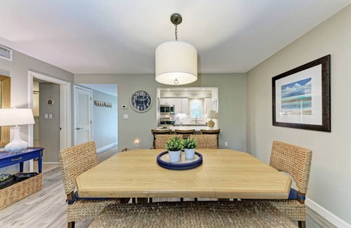 Whitney Beach Condo | Sea Grape Inn #6- Beachfront Property