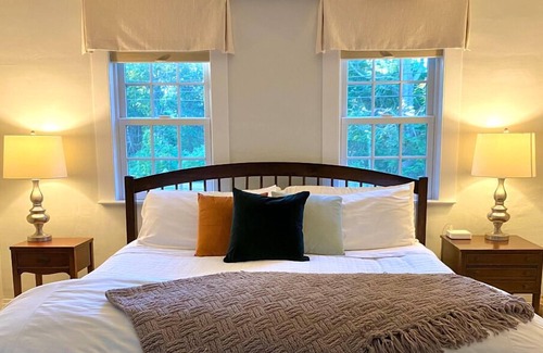 West Brewster Bed & Breakfast | Sea Meadow Inn