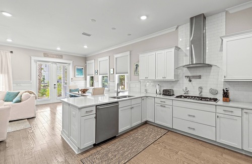 Santa Rosa Beach House | Sea Mist in Prominence, Golf Cart, Bikes, Pools, Walk to Big Chill!