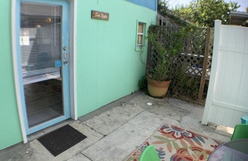 Flagler Beach Apartment | Sea Oats Studio - At Casas de la Playa Central