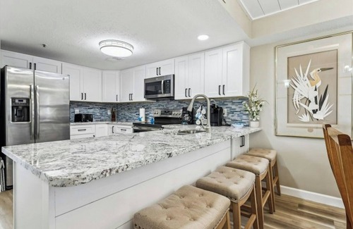 North Myrtle Beach Condo | Sea Pointe 901- Luxurious 5BR Corner Unit- Pool