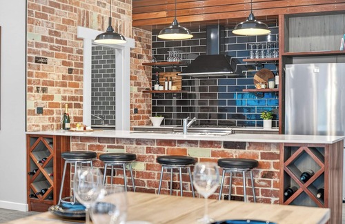 Carrickalinga House | Sea Salt Carrickalinga - Spacious Pet Friendly Family Entertainer close to Beach