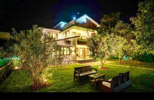 Chendhare Villa | Sea Shell By The Sea Luxurious Villa 3min From Awas Beach Surrounded By Mango Trees