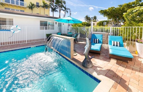 East Fort Lauderdale Apartment | Sea Star Suites By The Sea #7 Steps 2 Beach & Pubs