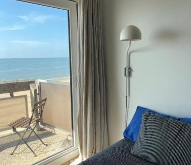 Ostend City Centre Apartment | Sea view Aldis