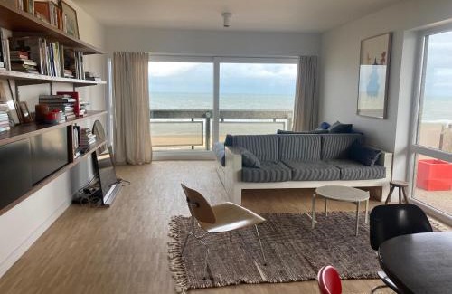 Ostend City Centre Apartment | Sea view Aldis
