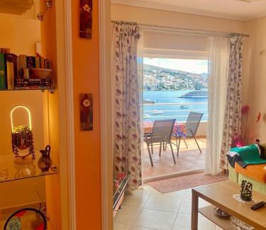 Qender Apartment | Sea View Apartment