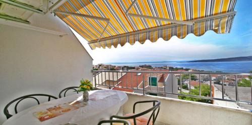 Baska Voda Apartment | Sea view Apartment Studio for 2-3 people - close to commodities