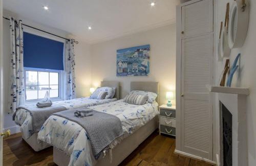 Sandgate House | Sea View Cottage, Sandgate