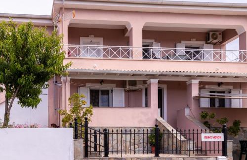 Petriti House | Sea View Home - Rena's House