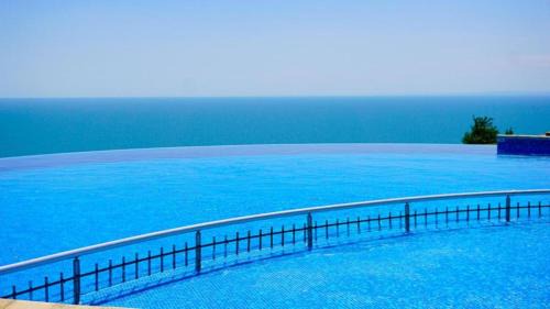 Kavarna Apartment | Sea view Infinity Studio for Two - July Morning complex