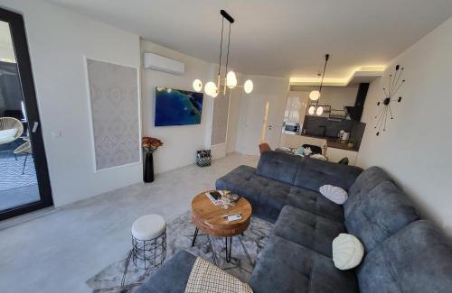 Varna Apartment | Sea view luxury appartment-parking