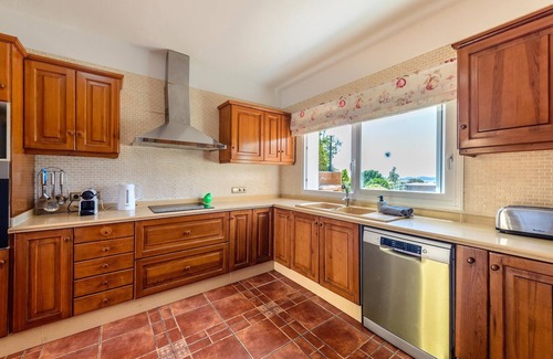 Sant Josep de sa Talaia Villa | Sea-view Villa, KM4/8 min. from Playa d'en Bossa/DJ equipment