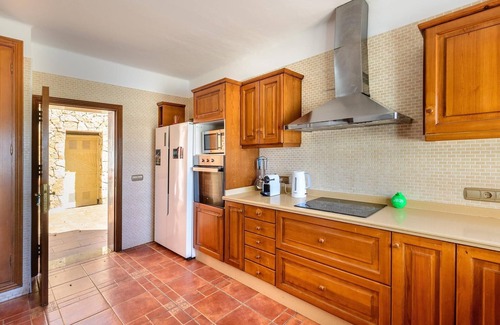 Sant Josep de sa Talaia Villa | Sea-view Villa, KM4/8 min. from Playa d'en Bossa/DJ equipment