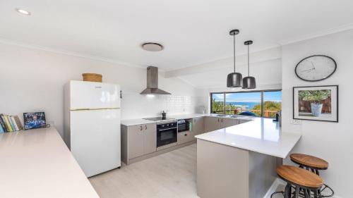 Killcare Heights House | 'Seabreeze Escape' by HolidayCo