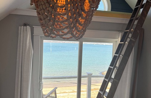 Seabrook House | Seabrook Beach, harbor and water views all around