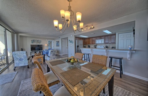 West Panama City Beach Condo | Seachase W404 2 Bed 2 Bath Pet Friendly Beach Chair Service for 4 included