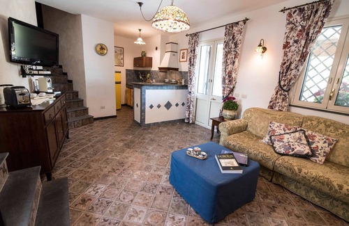 Piedimonte Etneo Villa | Seacily Pool View and 3 Ensuite Bathrooms