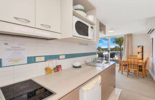 Ettalong Beach House | SEACOAST - ETTALONG BEACH RESORT