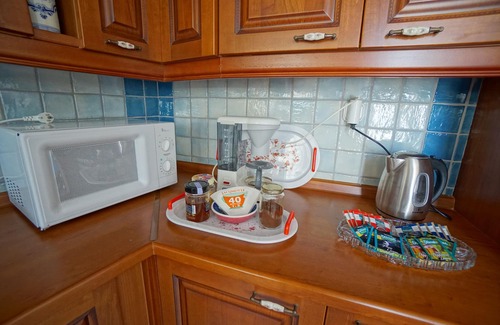 Galaxidi House | Seafarer's Suite