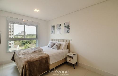 Itacolomi Apartment | Seafront condominium with pool - SHC