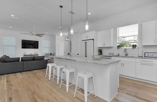 Seagrove Beach House | Seagrove 30A | Private Pool | Gated Community | Kitchen