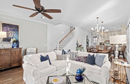 Seagrove Beach House | Seagrove Gardens | Mins to the Beach, Santa Rosa Retreat w/A+ Design