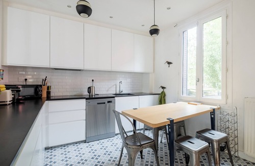 Republique–Point-du-Jour House | Seagull’s House, by Veeve