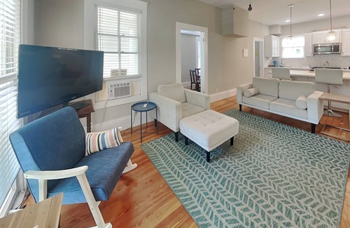 Galveston House | Sealy Street Duo | Spacious, Near Beach