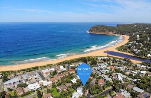 Copacabana House | Seas The Day