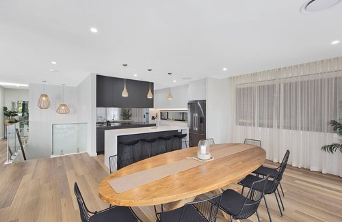 Terrigal House | SEASALT - Sleeps 12, Walking distance to Terrigal boardwalk and beach, brand new