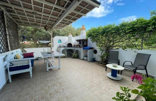 Minoa Pediada House | 'Seashell" maisonette by the sea -private patio-