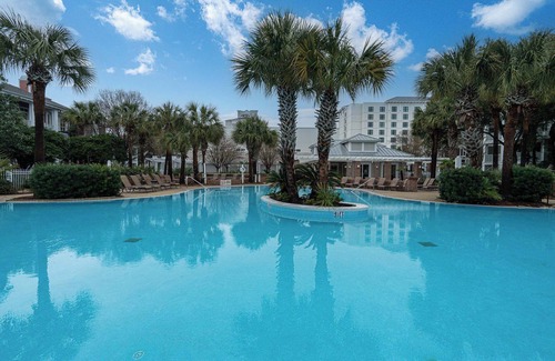 Baytowne Wharf Apartment | Seashell Shuffle – Studio at Sandestin