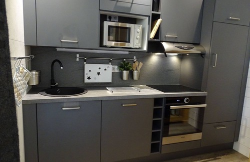 Fecamp Apartment | SEASIDE 2/5 PEOPLE "JACUZZI AND PRIVATE SAUNA OPTION PAYABLE".