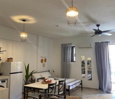 Paralia Porovitsis Apartment | Seaside Akrata's House