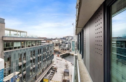 Vika Apartment | Seaside Apartment with Central Location in Oslo City Center
