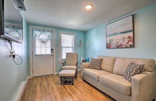 Salisbury Beach Apartment | Seaside Escape with Porch and Direct Beach Access