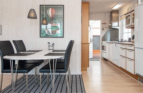 Hejlsminde Strand House | Seaside Escape with Views - By Traum Ferienwohnungen