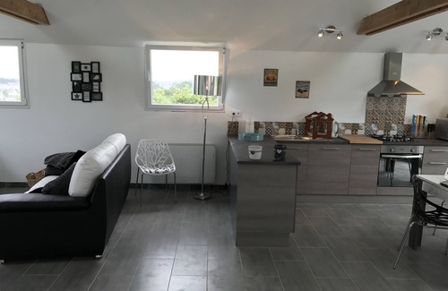Tredrez-Locquemeau Cottage | Seaside gîte for 4 people