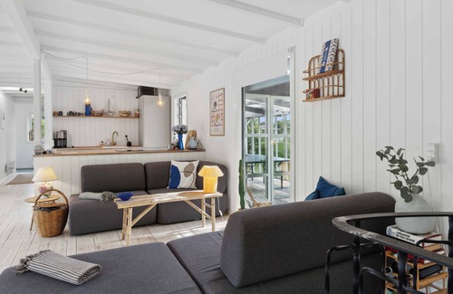 Strøby Ladeplads House | Seaside hotel atmosphere 100 meters from the sea