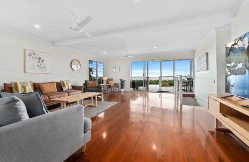 Clifton Beach House | Seaside Rest at Clifton Beach