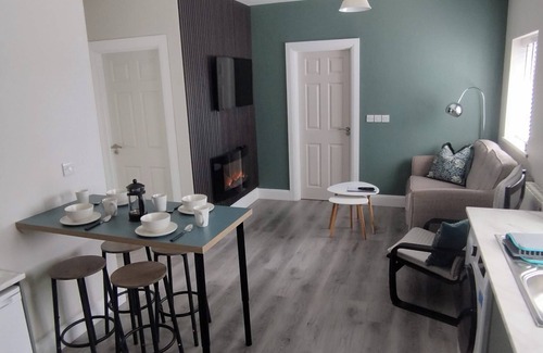 Inverin Apartment | Seaside Retreat - 4 Guests - Near Aran Islands