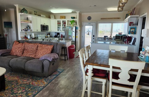 Southpointe House | Seaside Salvation-Gulf Front;Ft Morgan-sleeps13