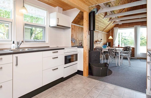 Dannemare House | Seaside Serenity in Hummingen-By Traum