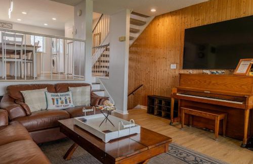 Fernandina Beach House | Seaside Townhouse W Pool & Beach Access