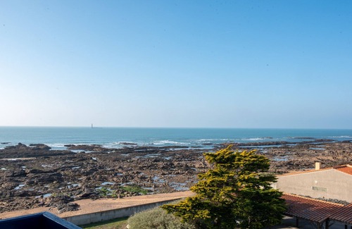 La Chaume Apartment | Seaview ! Flat for 4